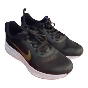 Men's Nike Run Swift 2 Running Shoes Size 10.5 NIB